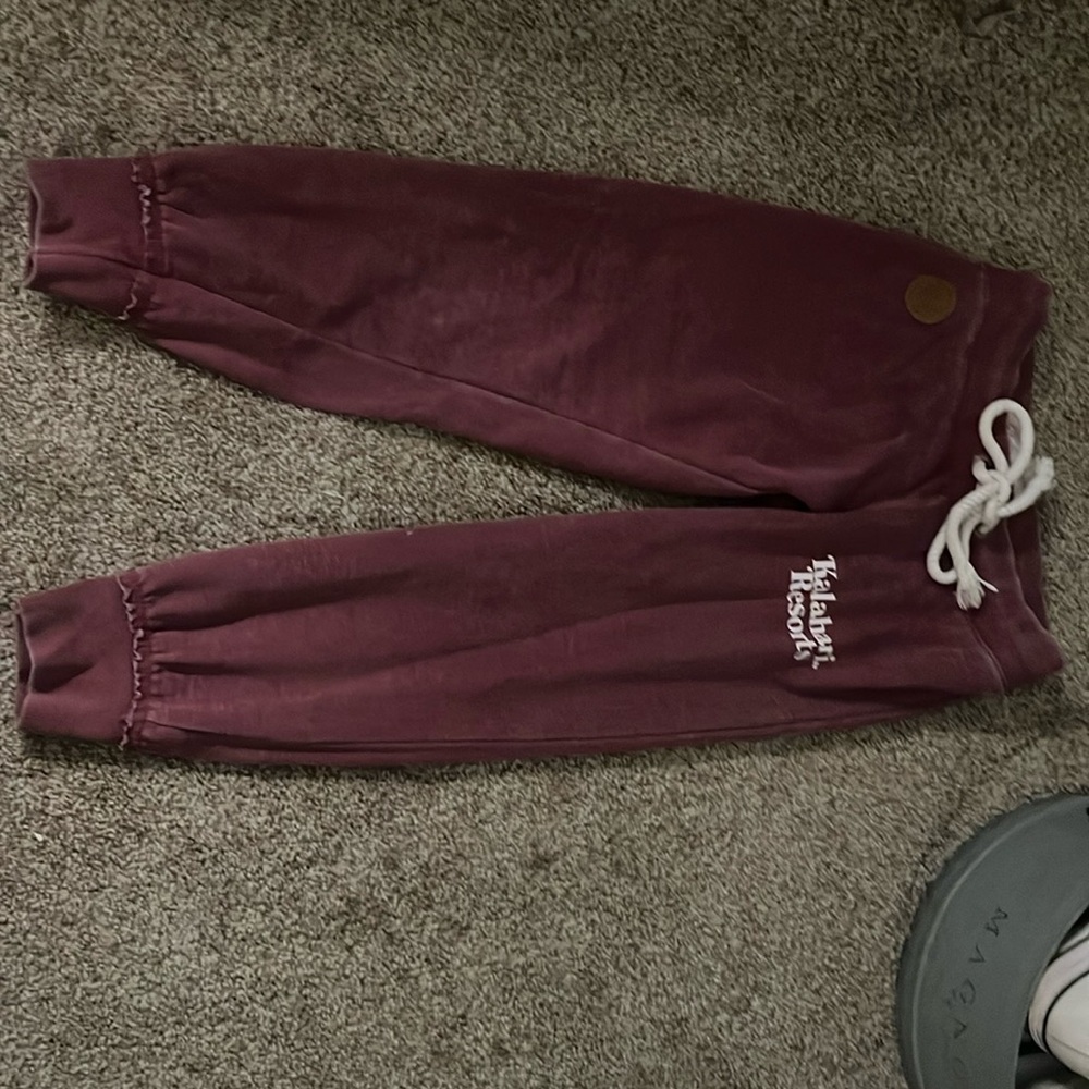 Kalahari maroon sweatpants-small